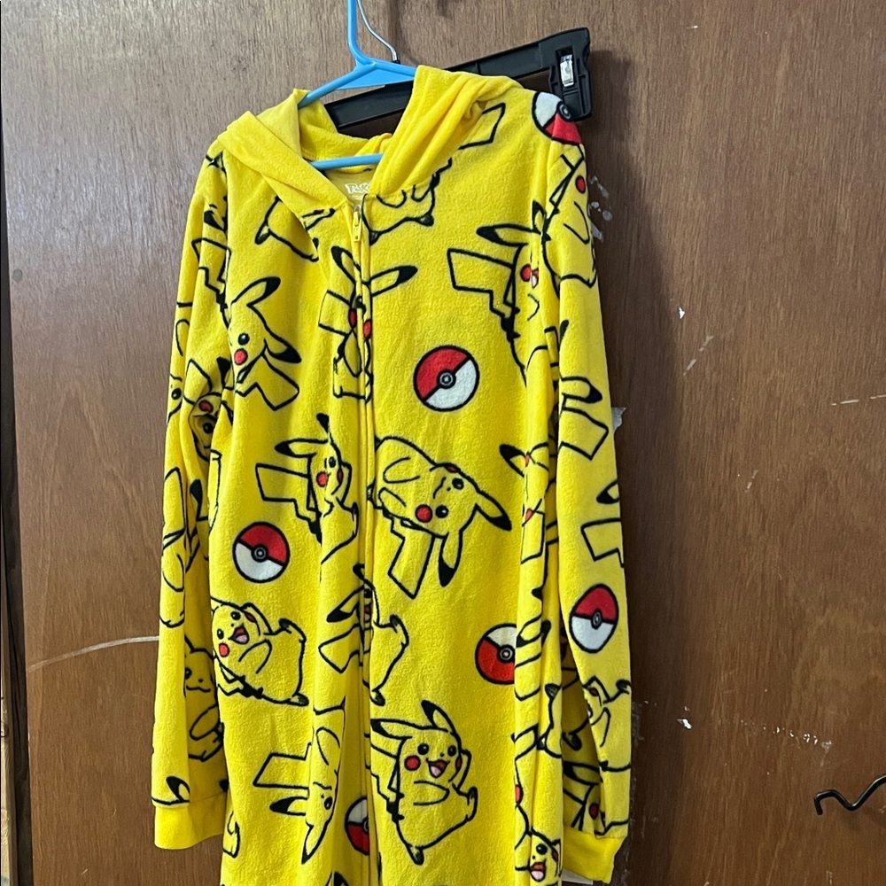 Pokemon Pikachu Yellow Hooded Outfit